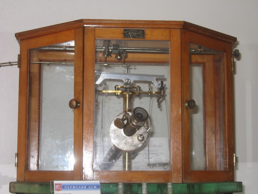 Весы образцовые