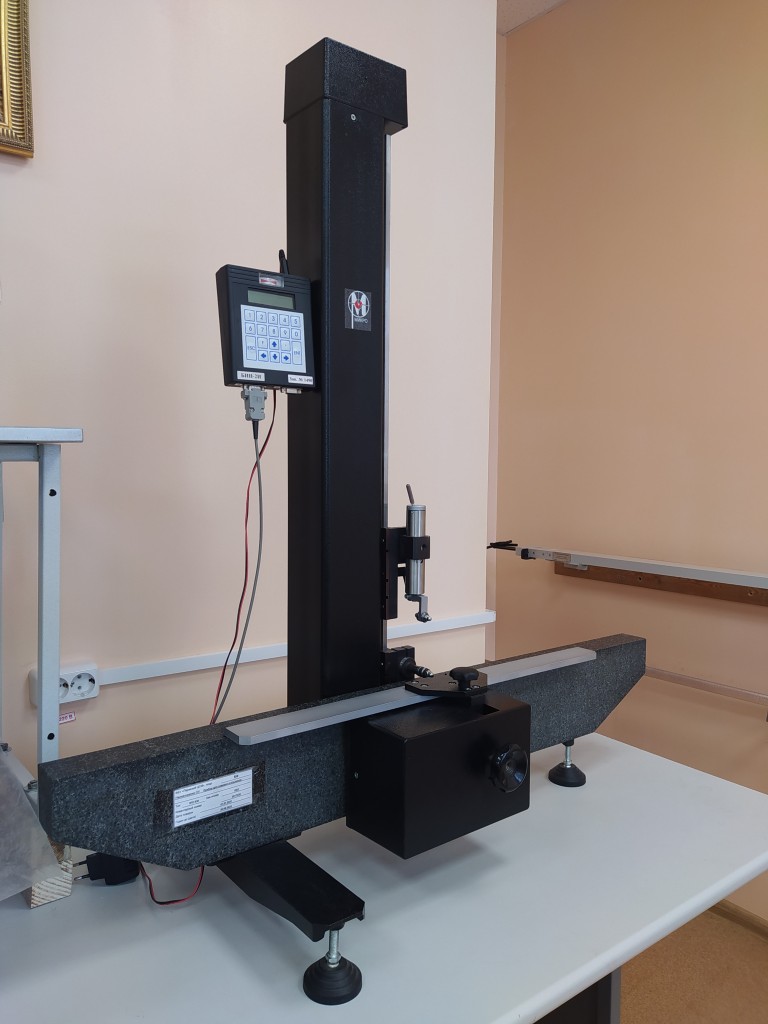 Прибор для поверки угольников ППУ-630