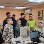 «МЕТРОЛОГИЯ ВОКРУГ НАС»: БЕРЕЗНИКОВСКИЙ ФИЛИАЛ ПЕРМСКОГО ЦСМ ОТКРЫЛ СВОИ ЛАБОРАТОРИИ ДЛЯ ШКОЛЬНИКОВ