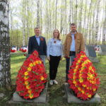 ВОЗЛОЖЕНИЕ ВЕНКОВ У МЕМОРИАЛА «СКОРБЯЩАЯ» НА ЕГОШИХИНСКОМ КЛАДБИЩЕ ГОРОДА ПЕРМИ
